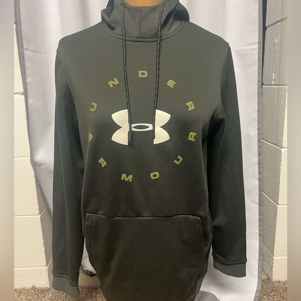 Under Armour Hoodie